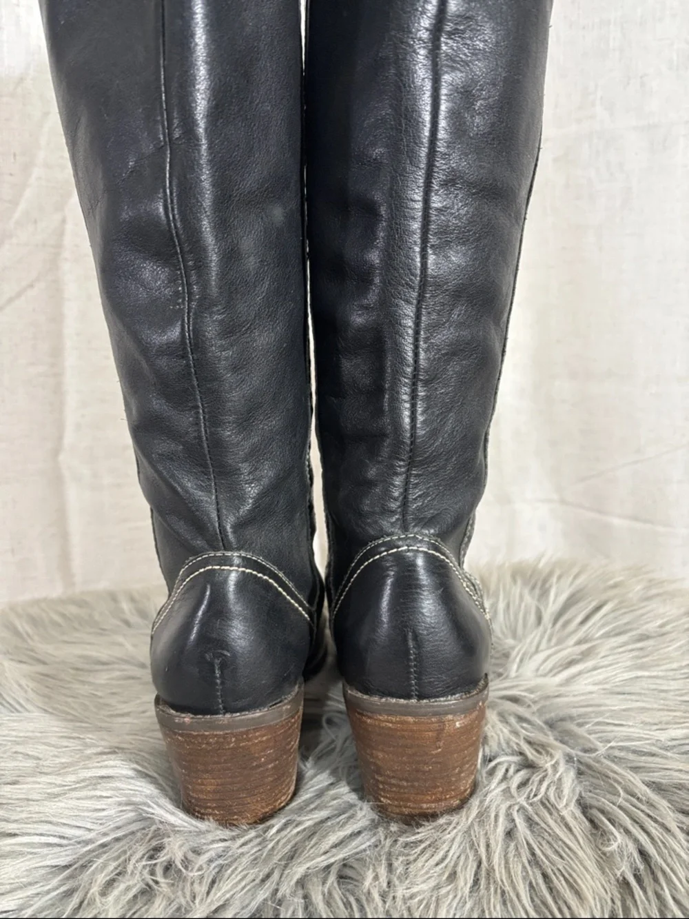 Steve Madden Black Leather Knee-High Heeled Riding Boots - Classic Women’s Style
